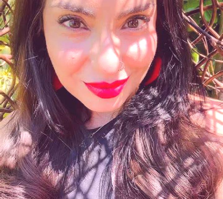 Manuela Castellsera escort