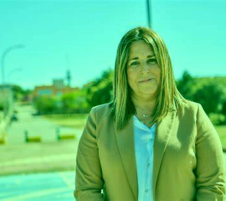 Manuela San Martin de Unx escort