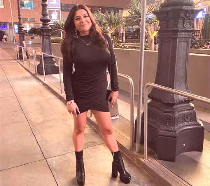 María 3 Venta del Moro escort