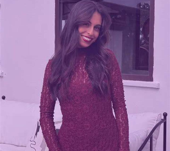 María Farlete escort