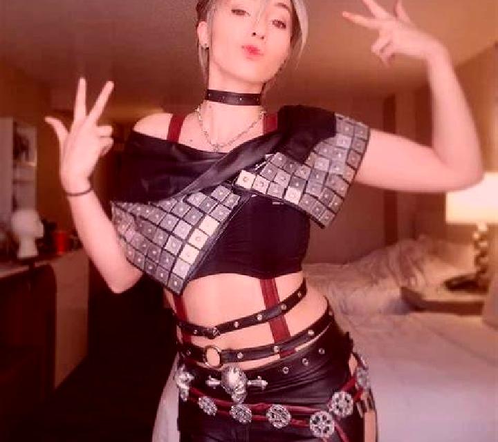 María Maicas escort