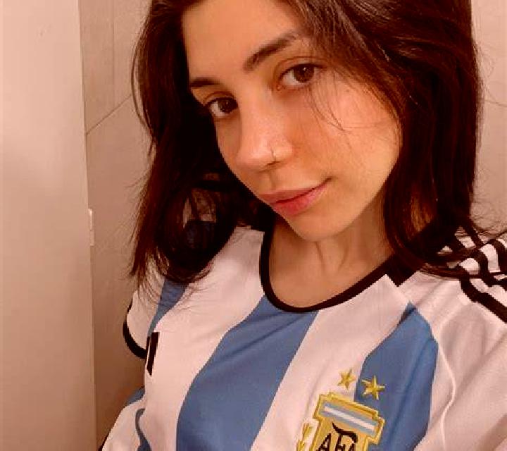 Mariana 2 Ferez escort
