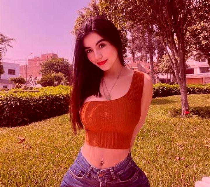 Mariana 2 Vilanant escort