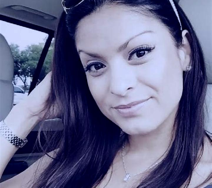 Martina 3 Miranda de Azan escort