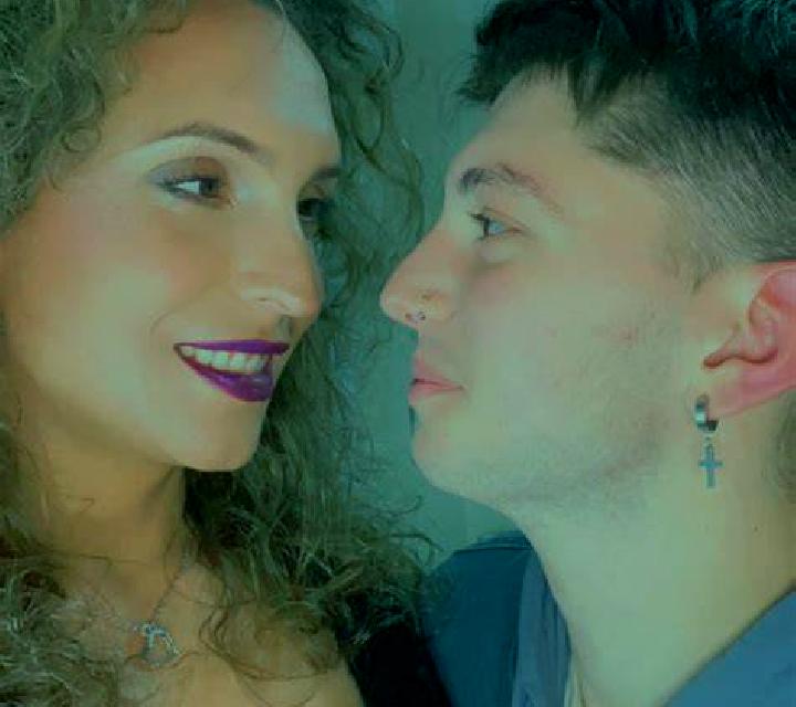 Nadia 3 Uga escort