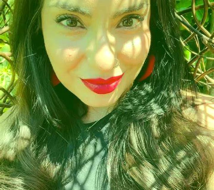 Nadia Castejon de Henares escort