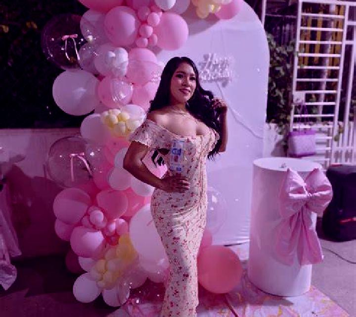 Natalia 2 Piraces escort