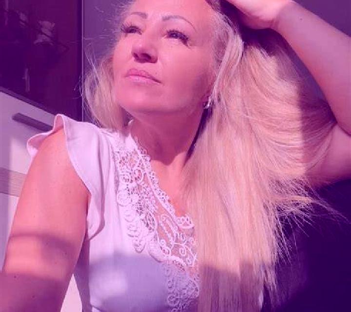 Ángela 3 Otero escort