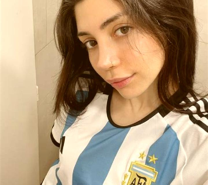 Noa Carnota escort