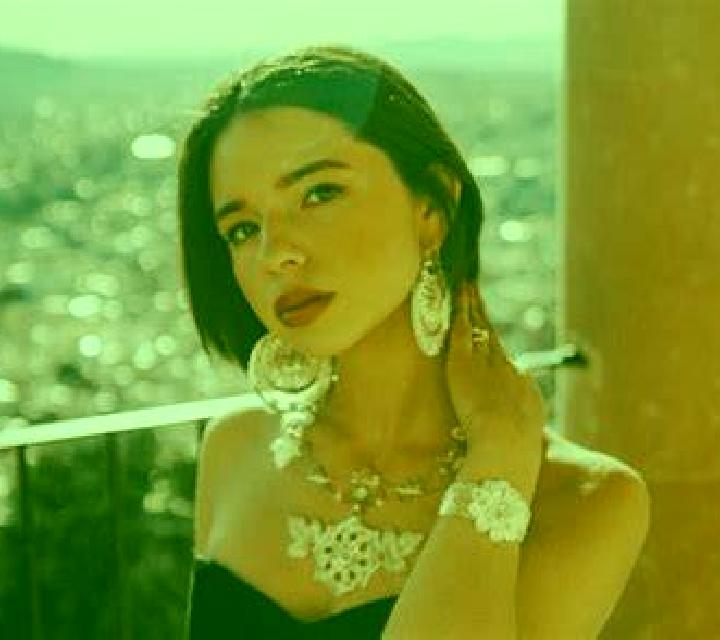 Noa Estercuel escort