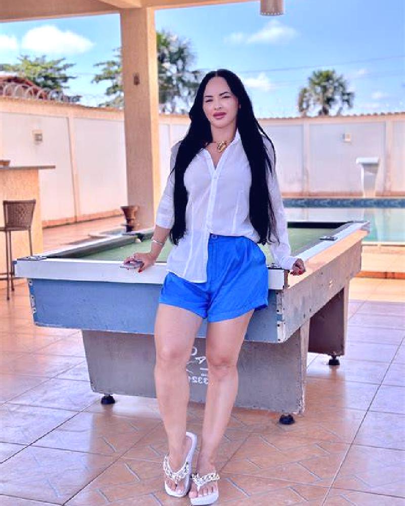 Nora 2 Anguix escort