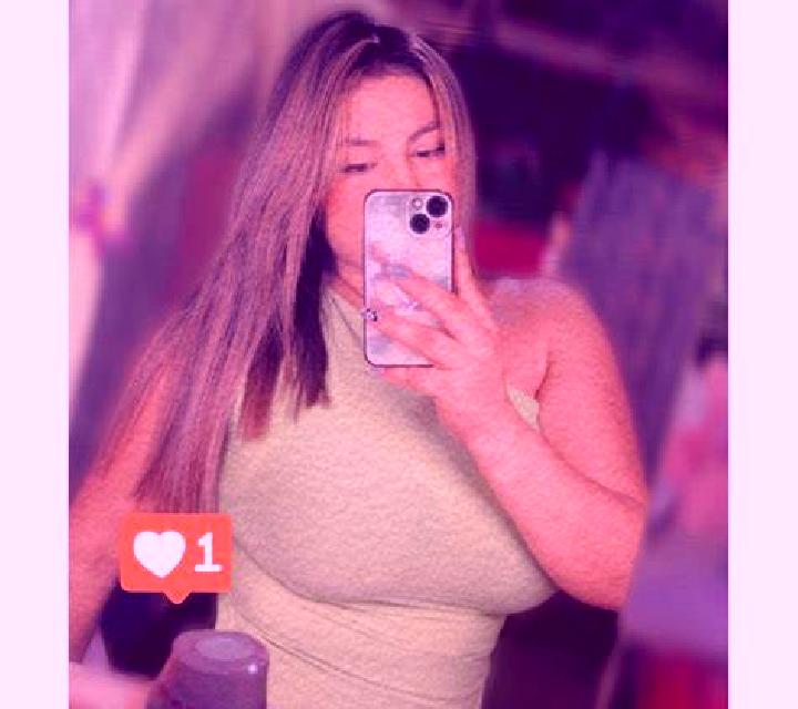 Nora Capdepera escort