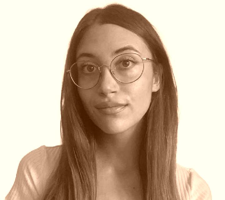 Nora Dumbria escort