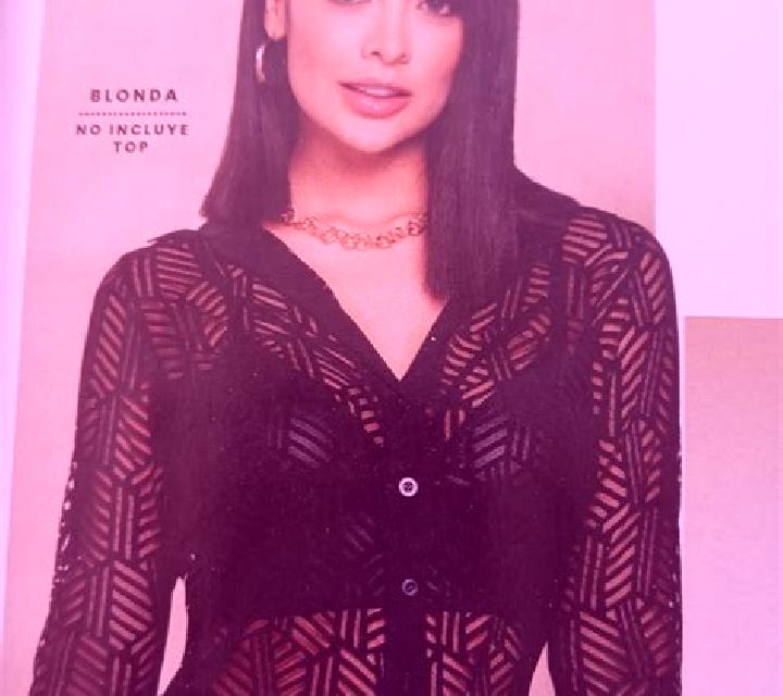 Nora Romanos escort