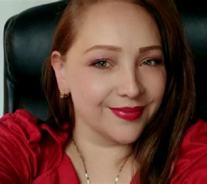 Paula 3 Quiroga escort