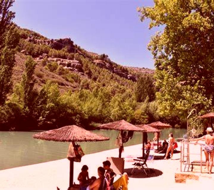 Paula Lucillos escort