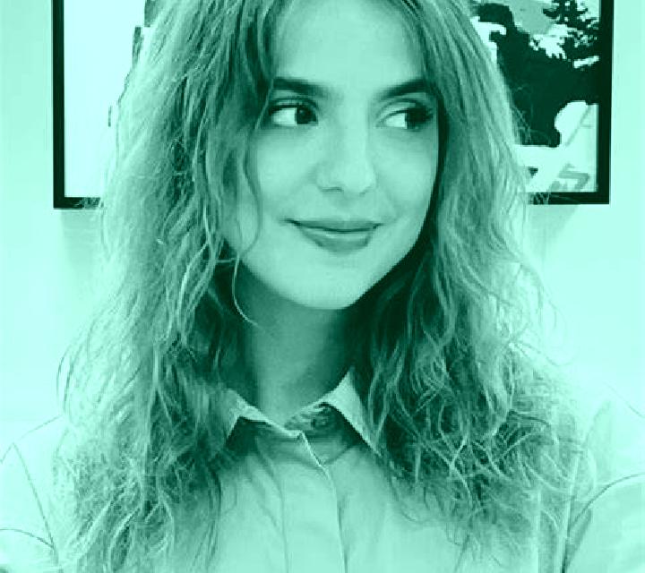 Paula Lumpiaque escort