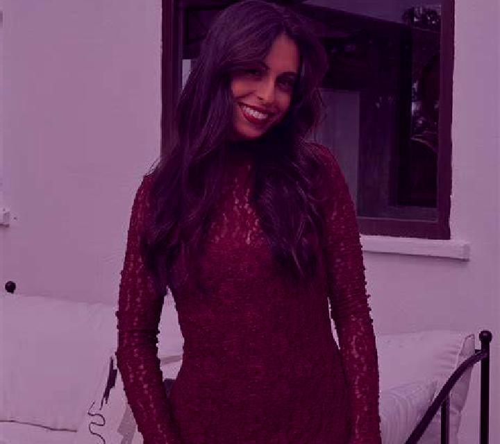 Regina 3 Tomares escort