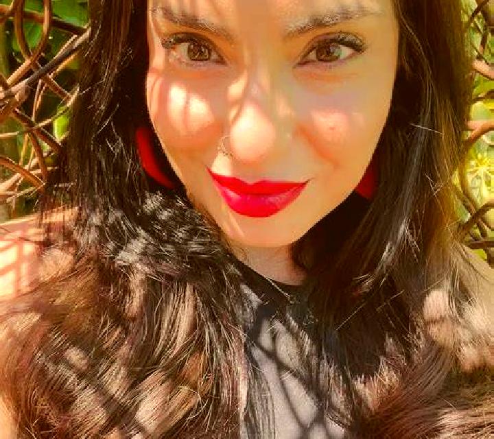 Regina Biescas escort