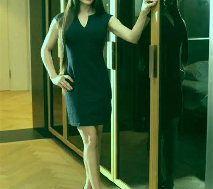 Regina les Planes d Hostoles escort