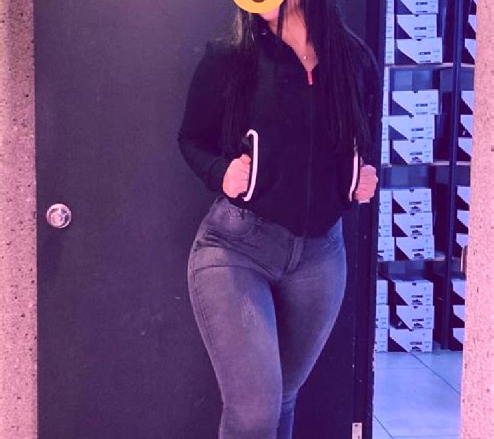 Regina Lierganes escort