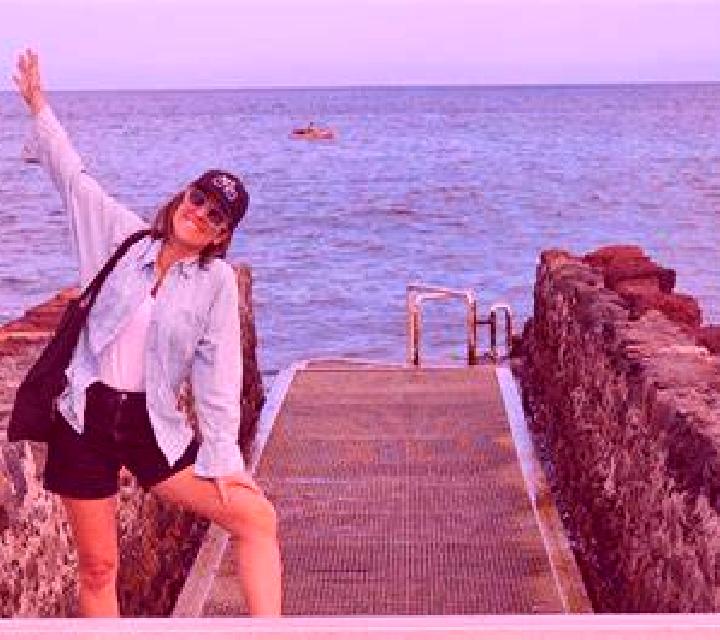 Renata 2 Begur escort