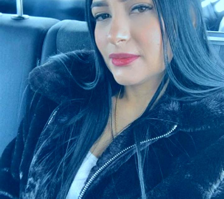 Renata 2 Labajos escort