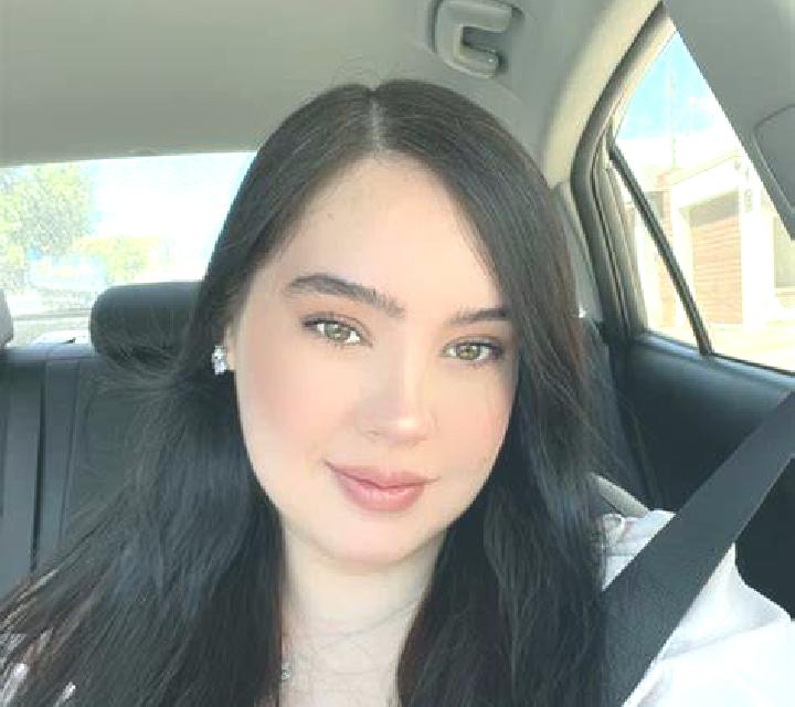 Renata 2 Parrillas escort