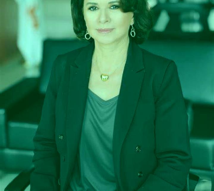Rosa 3 Valpalmas escort