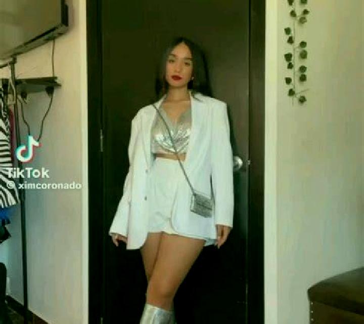 Salma 3 Borau escort