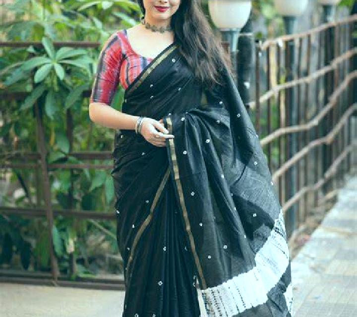 Salma Chelva escort