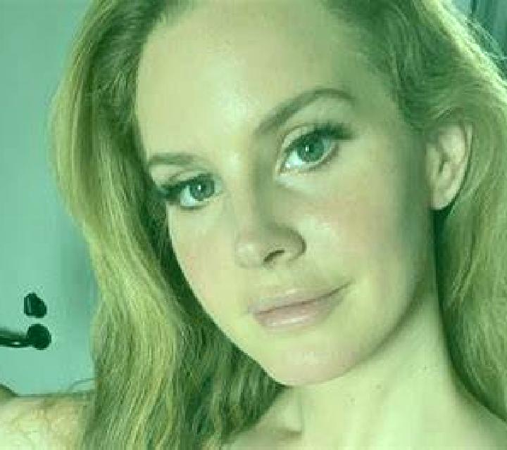 Sara 3 Renera escort