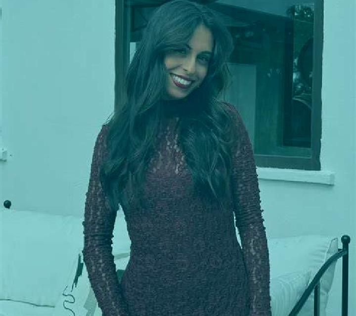 Sara Casas de Benitez escort