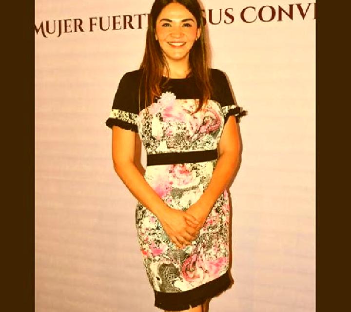 Sara Villanueva de la Fuente escort