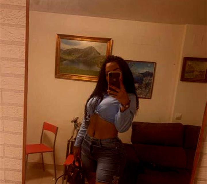 Selene 2 Freila escort