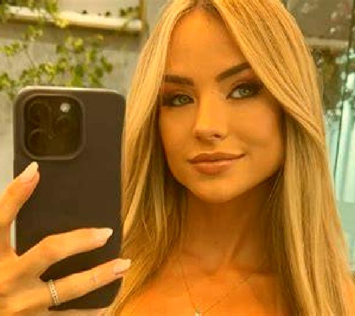 Selene 3 Nijar escort