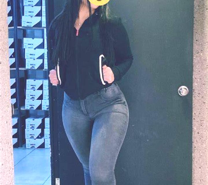 Selene Benavente escort