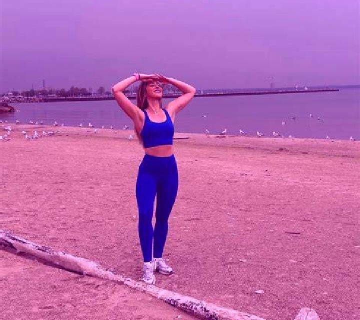 Sofía Cala Reona escort