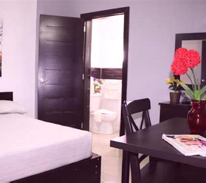 Valentina 2 Costillares escort