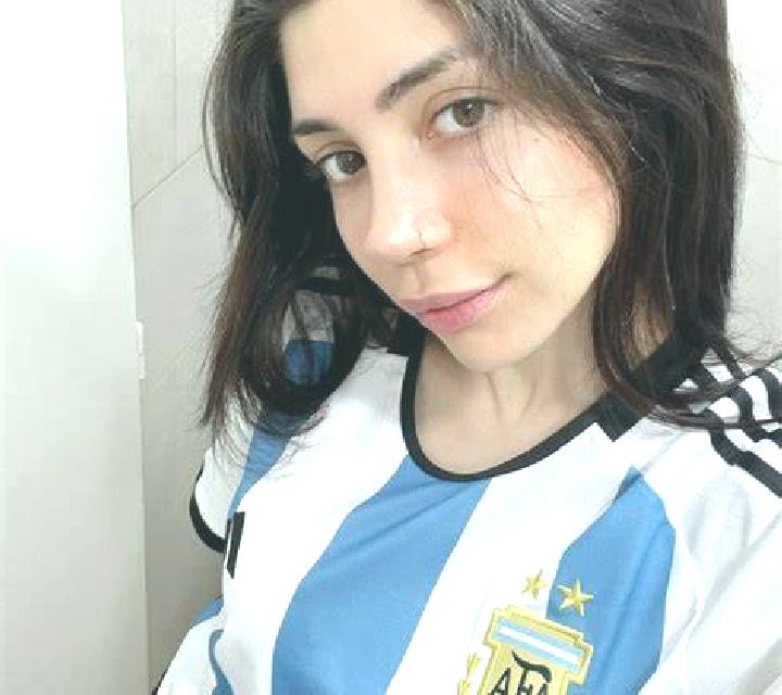 Valentina 3 Ilche escort