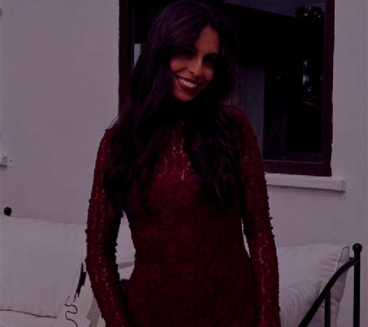 Vega Los Montesinos escort