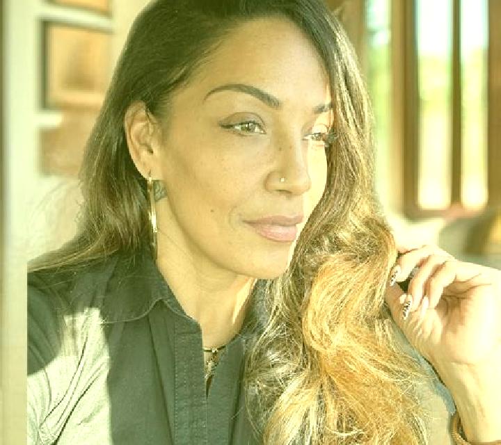 Ximena Ancin escort