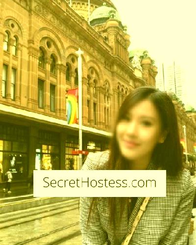 Yasmin 2 Arona escort