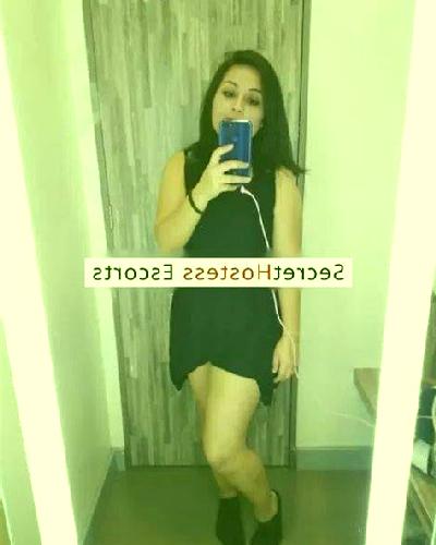 Yasmin 2 Cabezon de la Sal escort