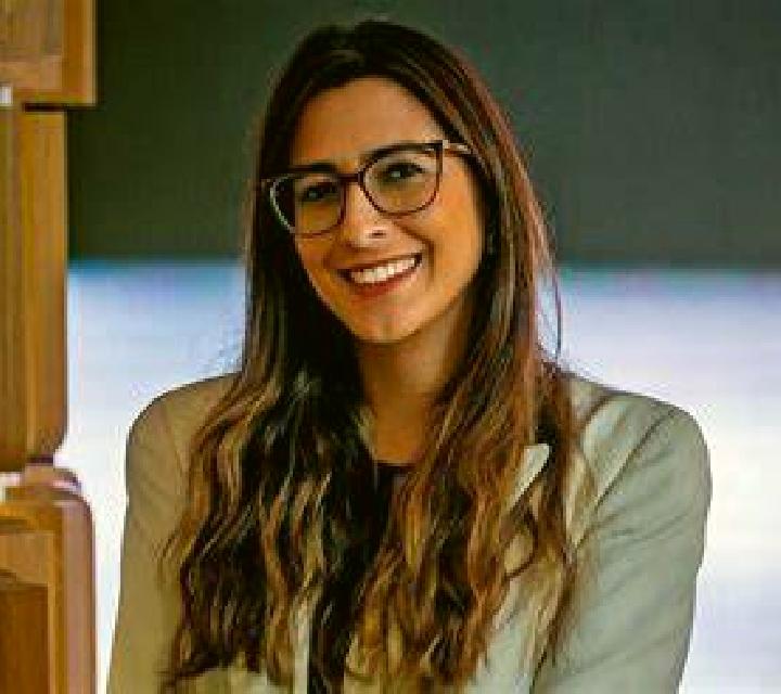 Zara La Algaba escort